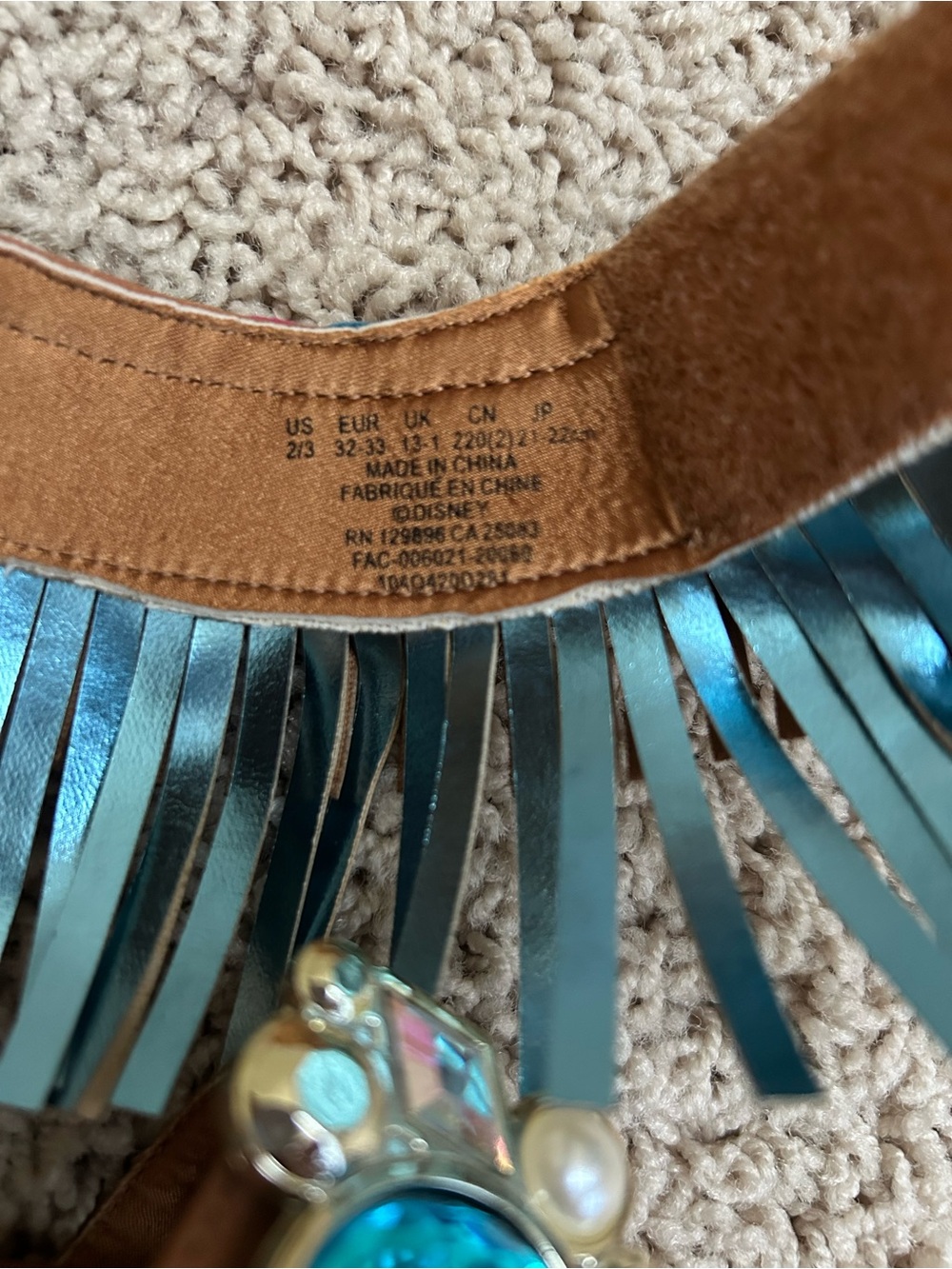 Disney Store Pocahontas Costume dress Girls Size 7/8, 13/1 boots, 2/3 sandals - Picture 9 of 14